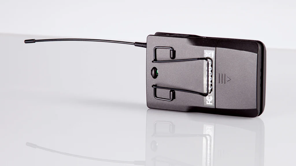 UX600B Wireless Belt-Pack Transmitter - Image 5