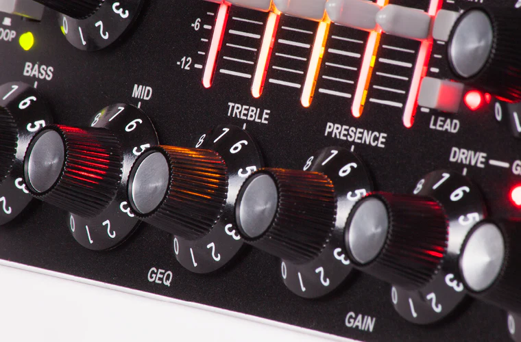 X1 All Tube Preamp Pedal with 12Ax7 Tubes - Image 7